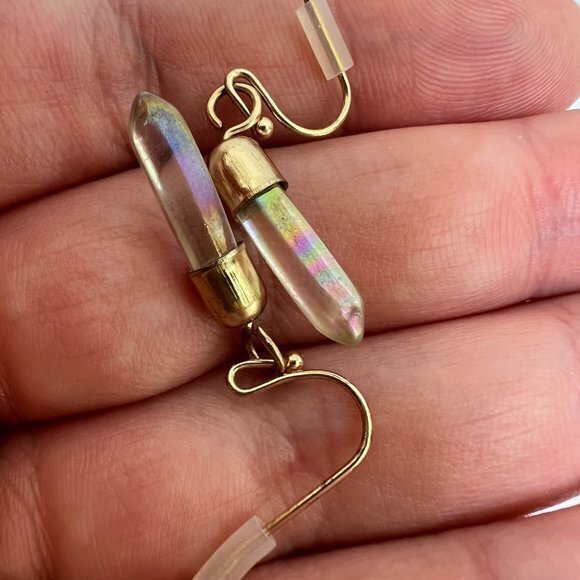 Faux‎ Crystal Earrings Drop Quartz Look Rainbow Clear Gold Tone Dangle - Picture 6 of 6